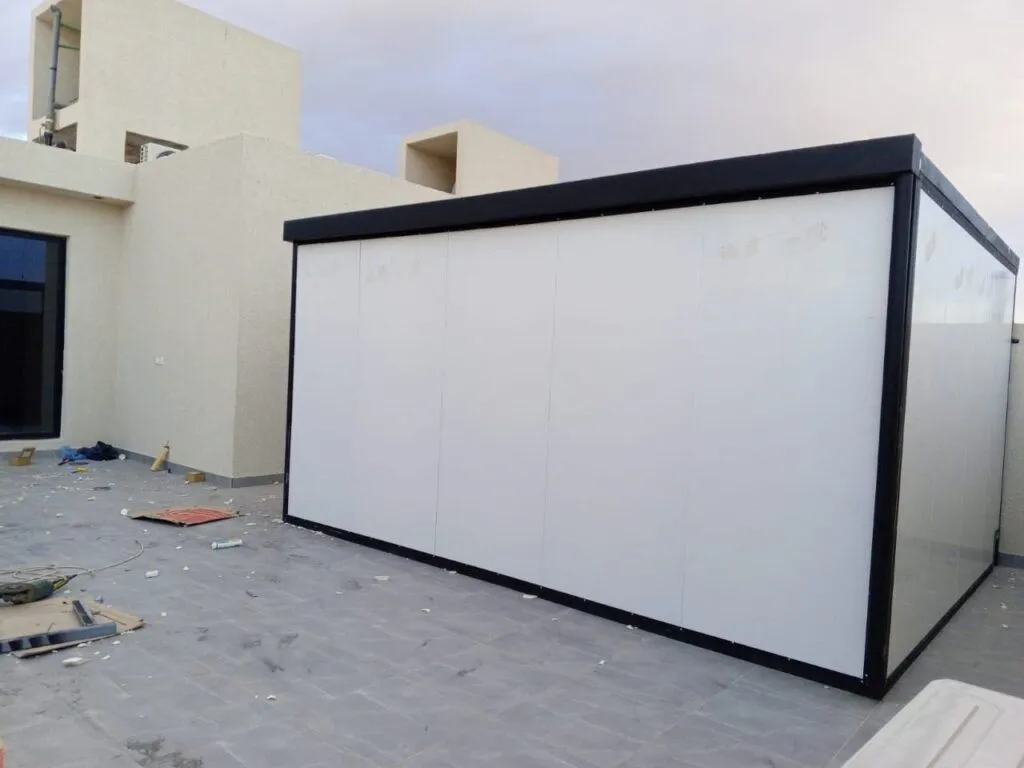 ملاحق ساندوتش بنل